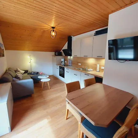 Maison d'hôtes Weingut Willi Fett 3*